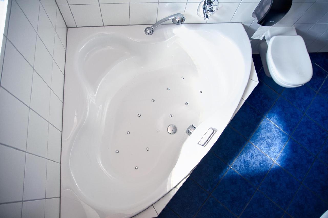 Landgasthof Zum Stern Wasserkuppe Rhoen Poppenhausen Esterno foto